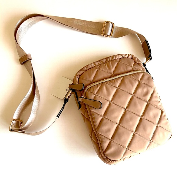 La Miel Handbags - NWT La Miel Beige Crossbody Bag - Puffer Design